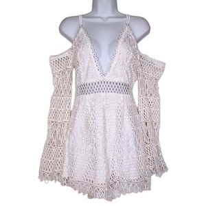 SOLARIS STYLE White Crochet Lace Cold Shoulder V Neck Romper Large